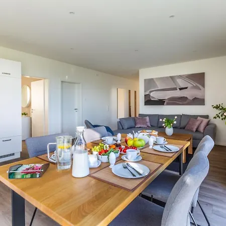 Hangar 19 Superior Apartment Mit Seeblick H5W2 Schwerin  Zewnętrze zdjęcie