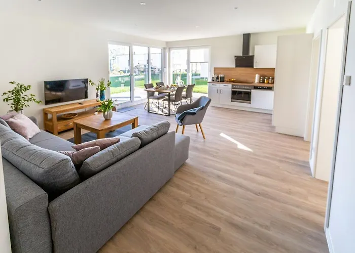 Hangar 19 Superior Apartment Mit Seeblick H5W2